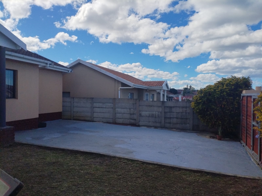 3 Bedroom Property for Sale in Haven Hills Eastern Cape